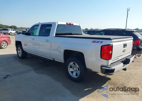 2017 Chevrolet Silverado 1500 2Lt z USA, uszkodzony, nr VIN 3GCUKREC5HG384125